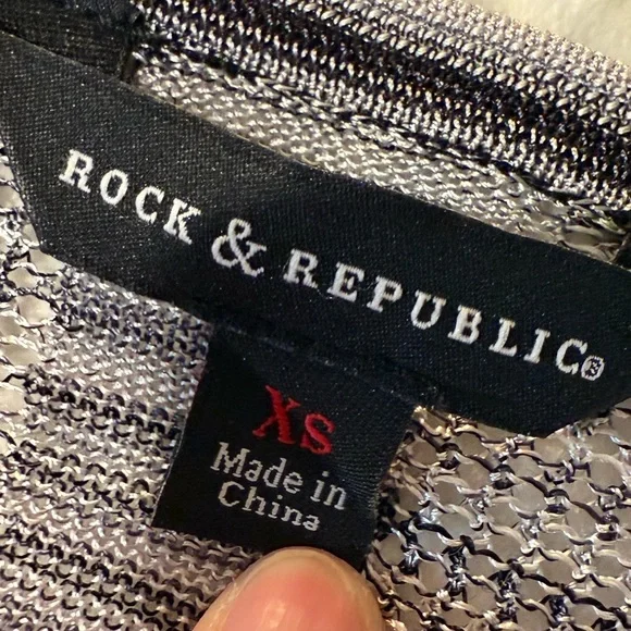 Rock & Republic Women’s XS Tunic - Picture 3 of 5